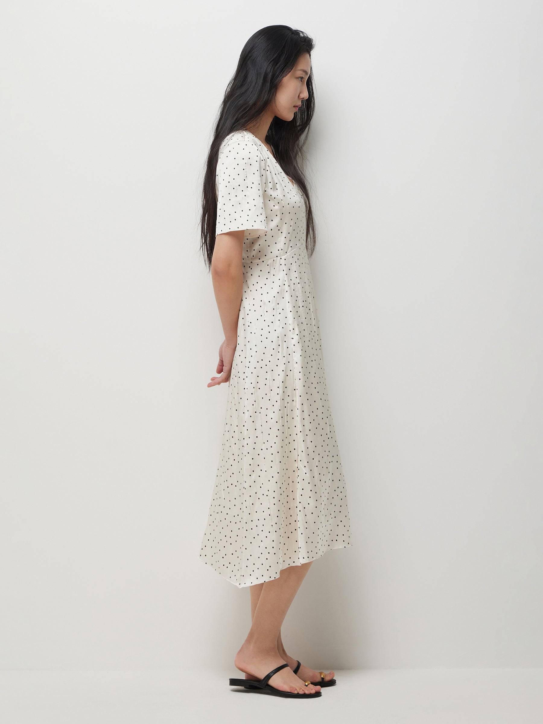 Vestido midi às bolinhas - ucb_image_F
