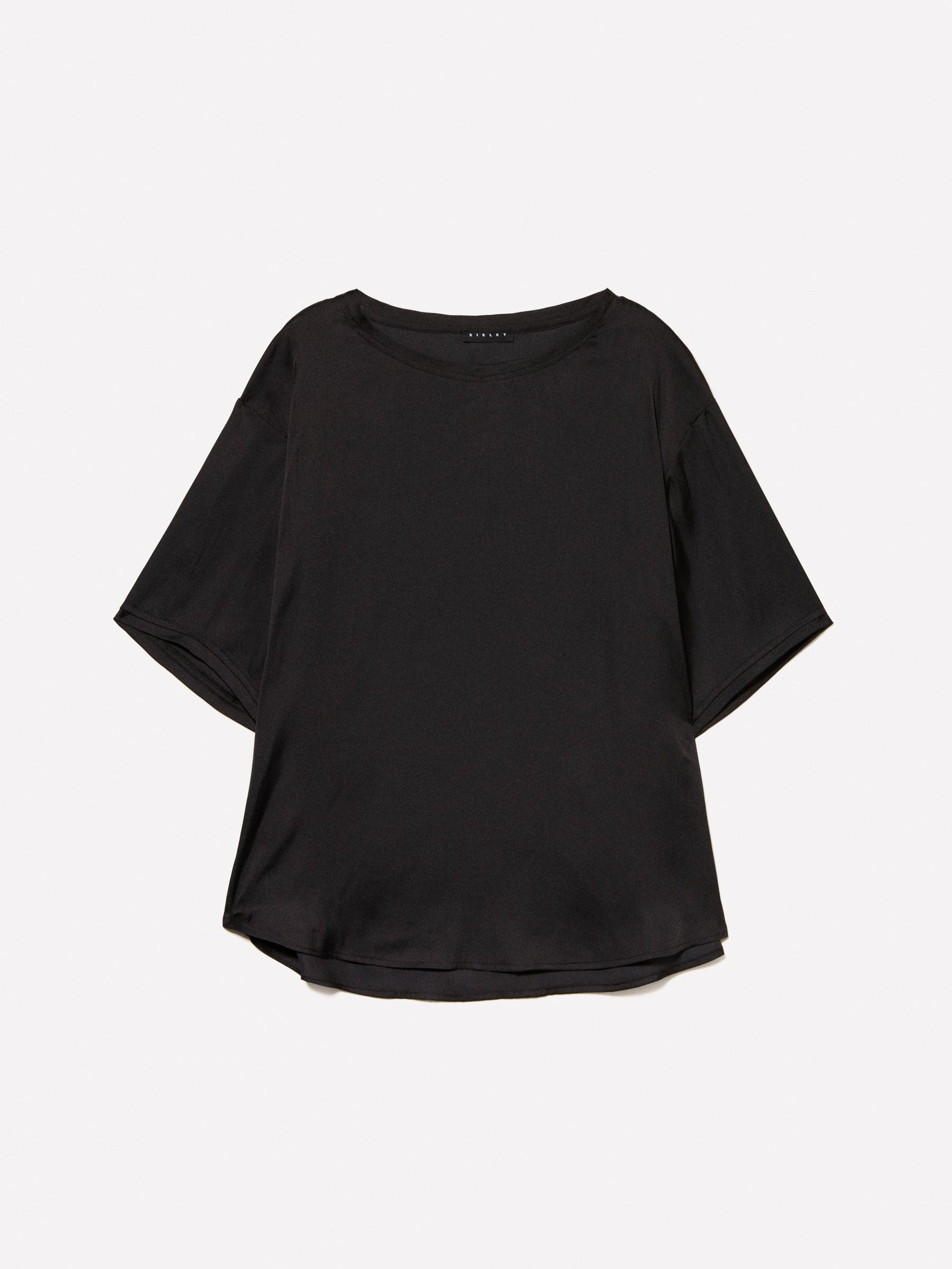 Blusa preta over fit em cetim - ucb_image_FS