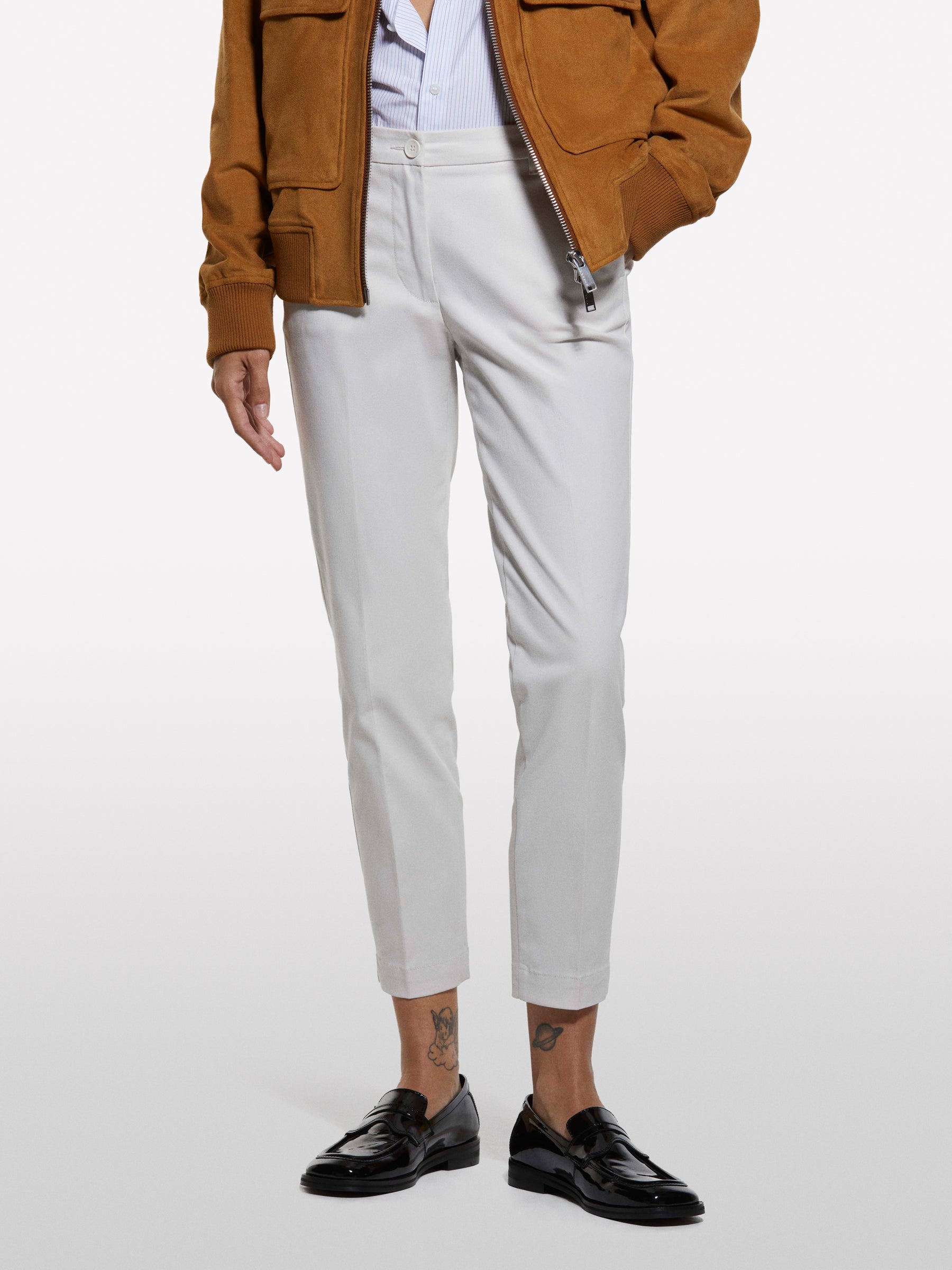 Chinos slim fit bege claro - ucb_image_FY