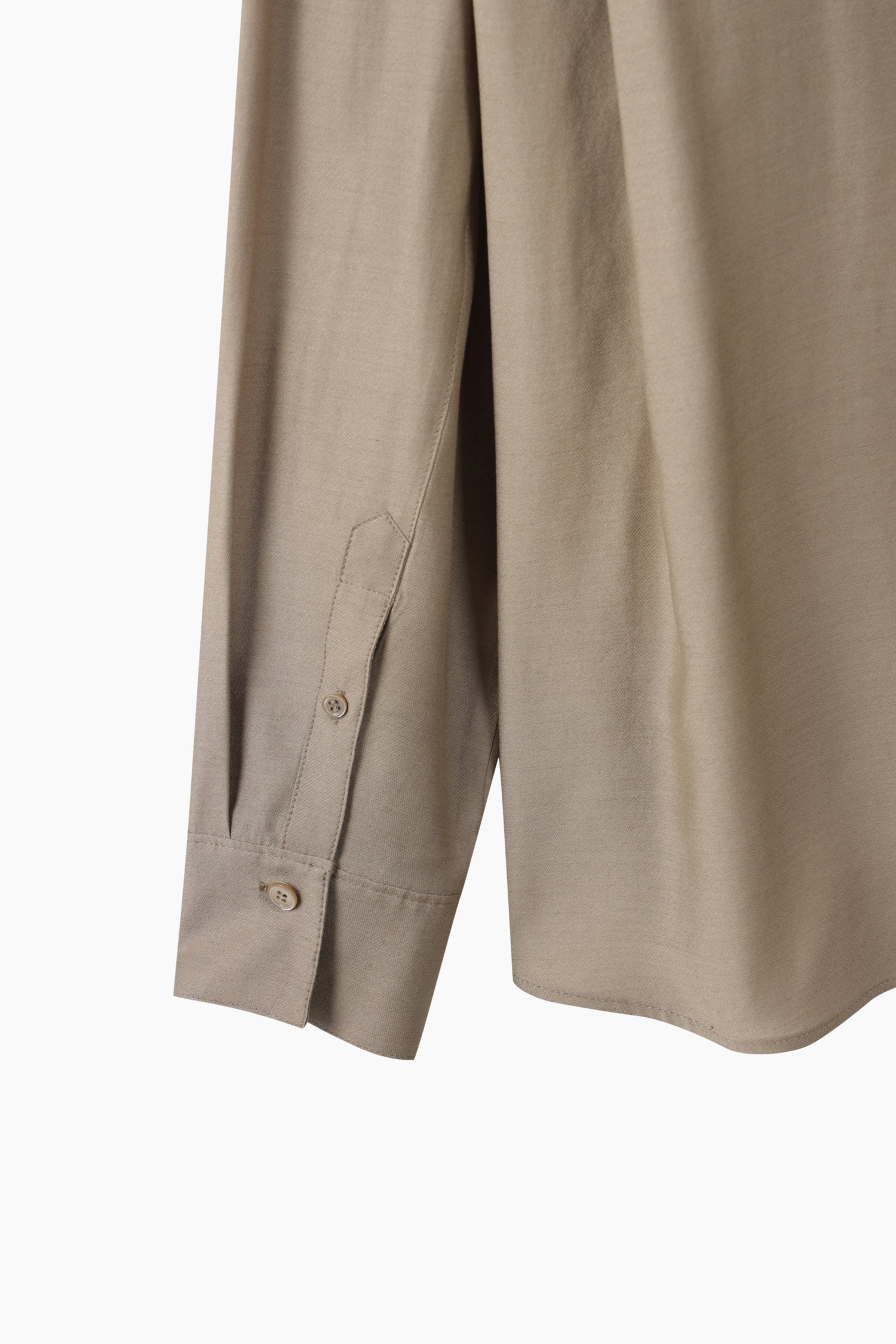 Camisa fluida - ucb_image_DS1