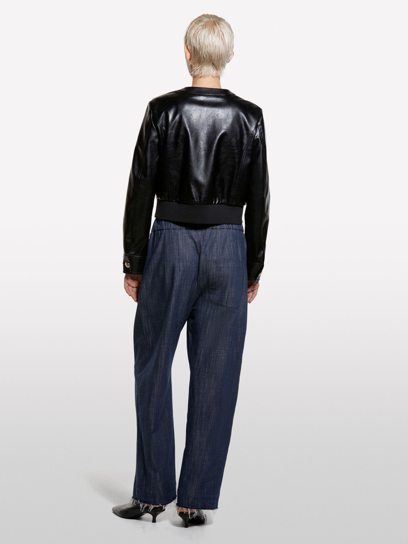 Joggers em denim azul - ucb_image_B