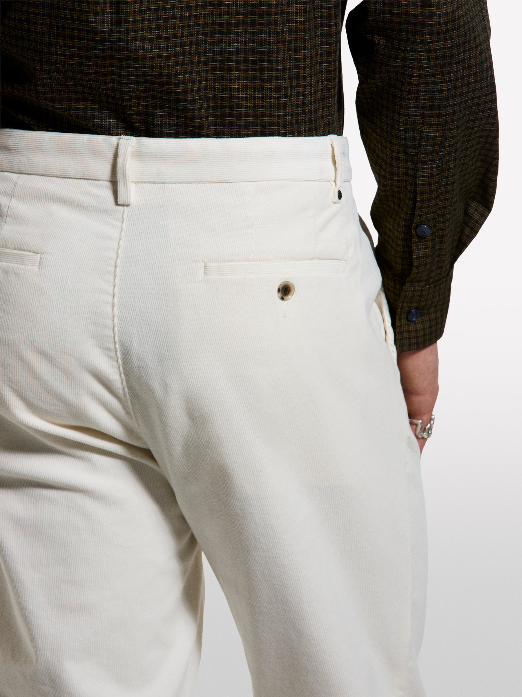 Chinos de veludo canelado - ucb_image_FY