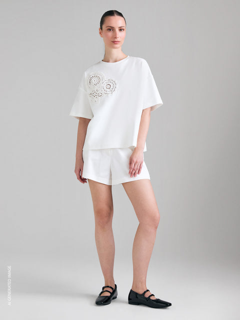 T-shirt com bordado crochê - ucb_image_F