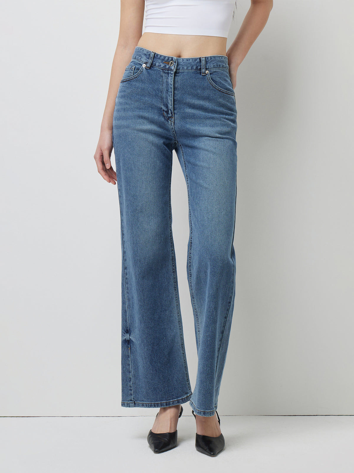 High-Waisted jeans