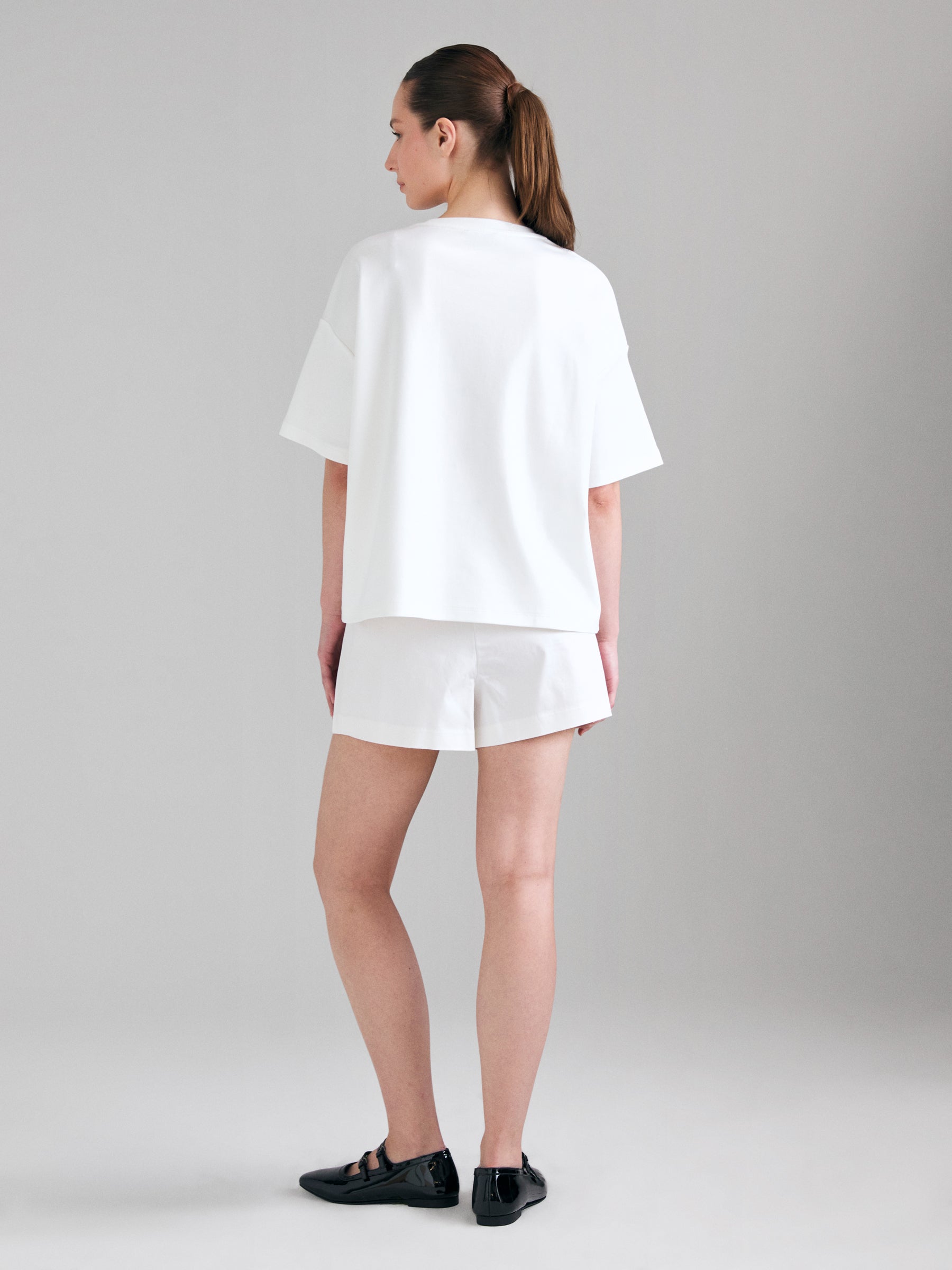 T-shirt com bordado crochê - ucb_image_B