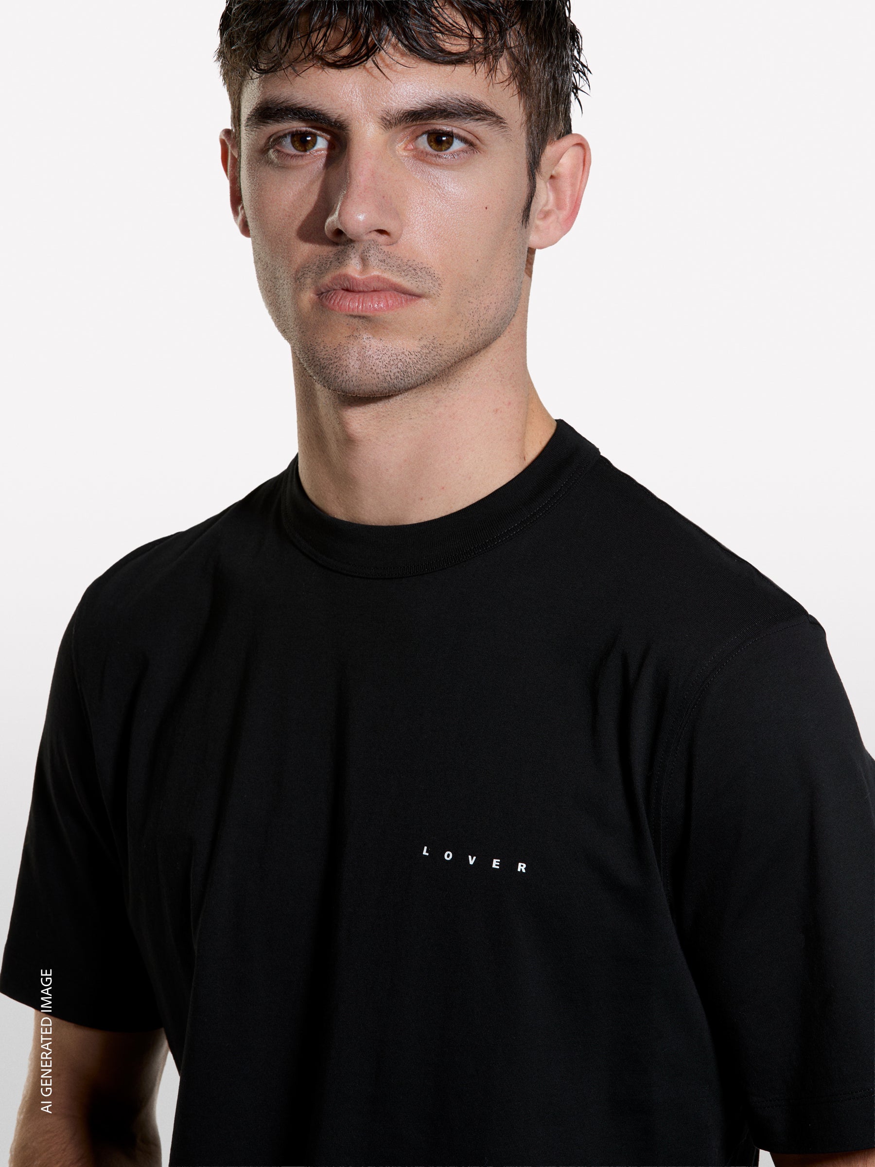 T-shirt preta com estampa 100% algodão orgânico - ucb_image_FY