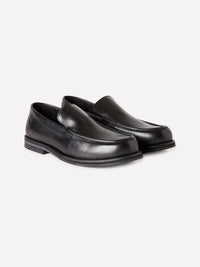 Mocassins em pele brilhante - ucb_image_FS