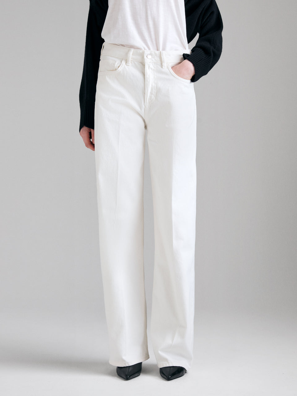 Jeans color wide fit - ucb_image_FY