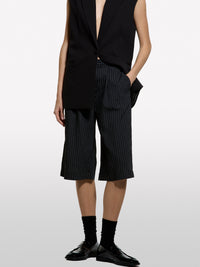 Bermudas pretas riscadas - ucb_image_FY