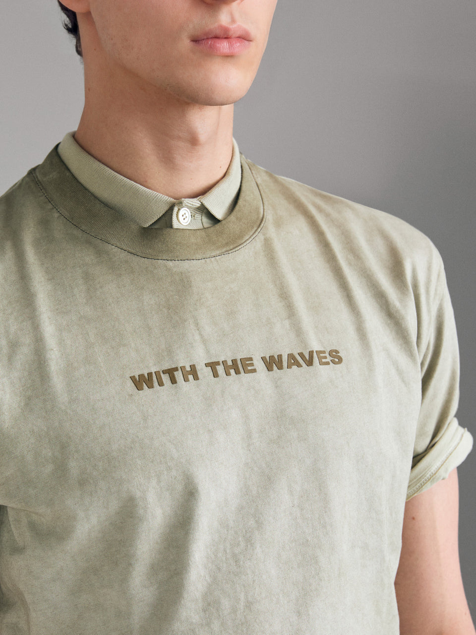 T-shirt degradé com texto - ucb_image_FY