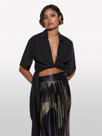 Camisa preta cruzada - ucb_image_FY