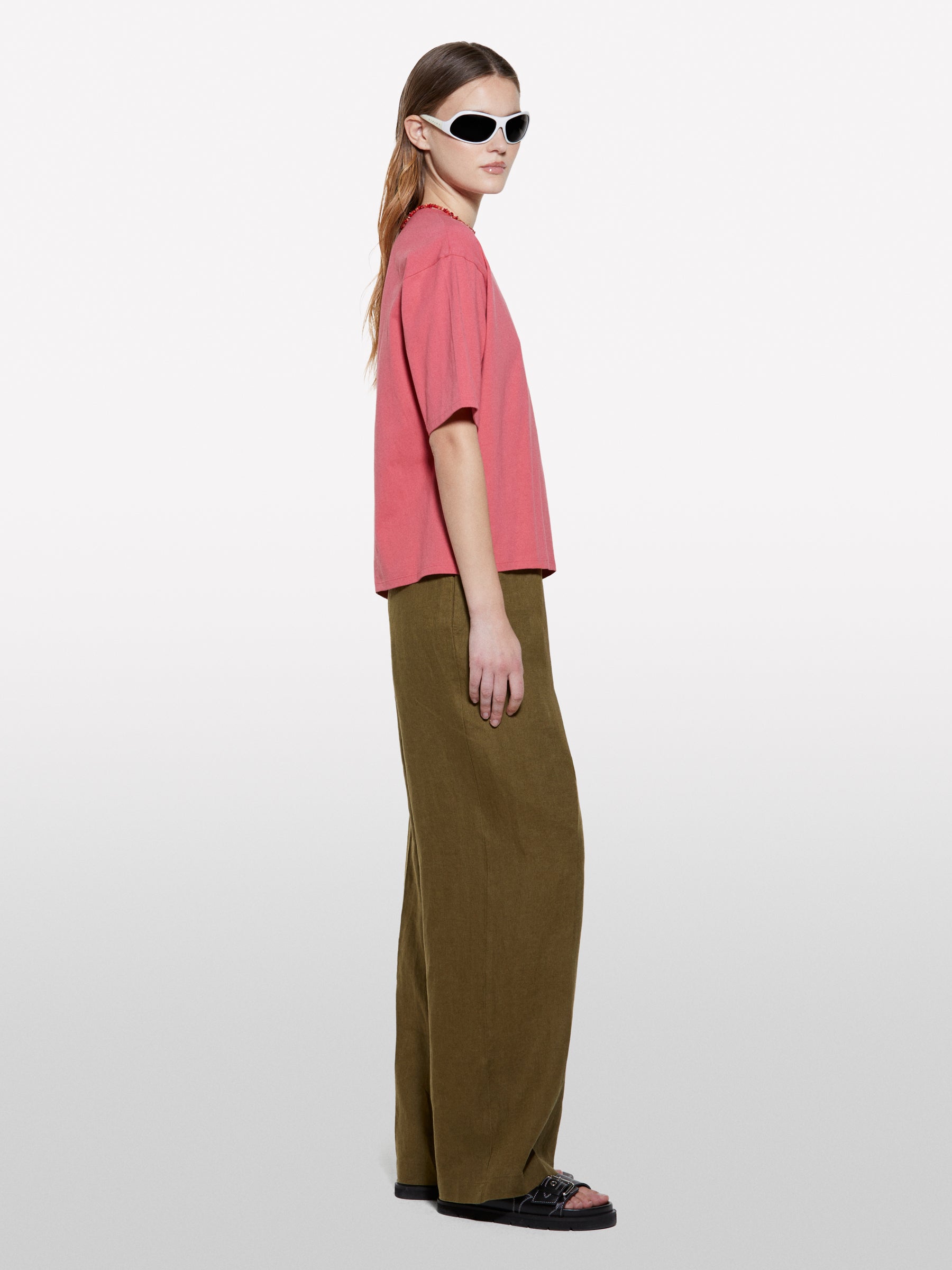 T-shirt blush com bordado assimétrico - ucb_image_F