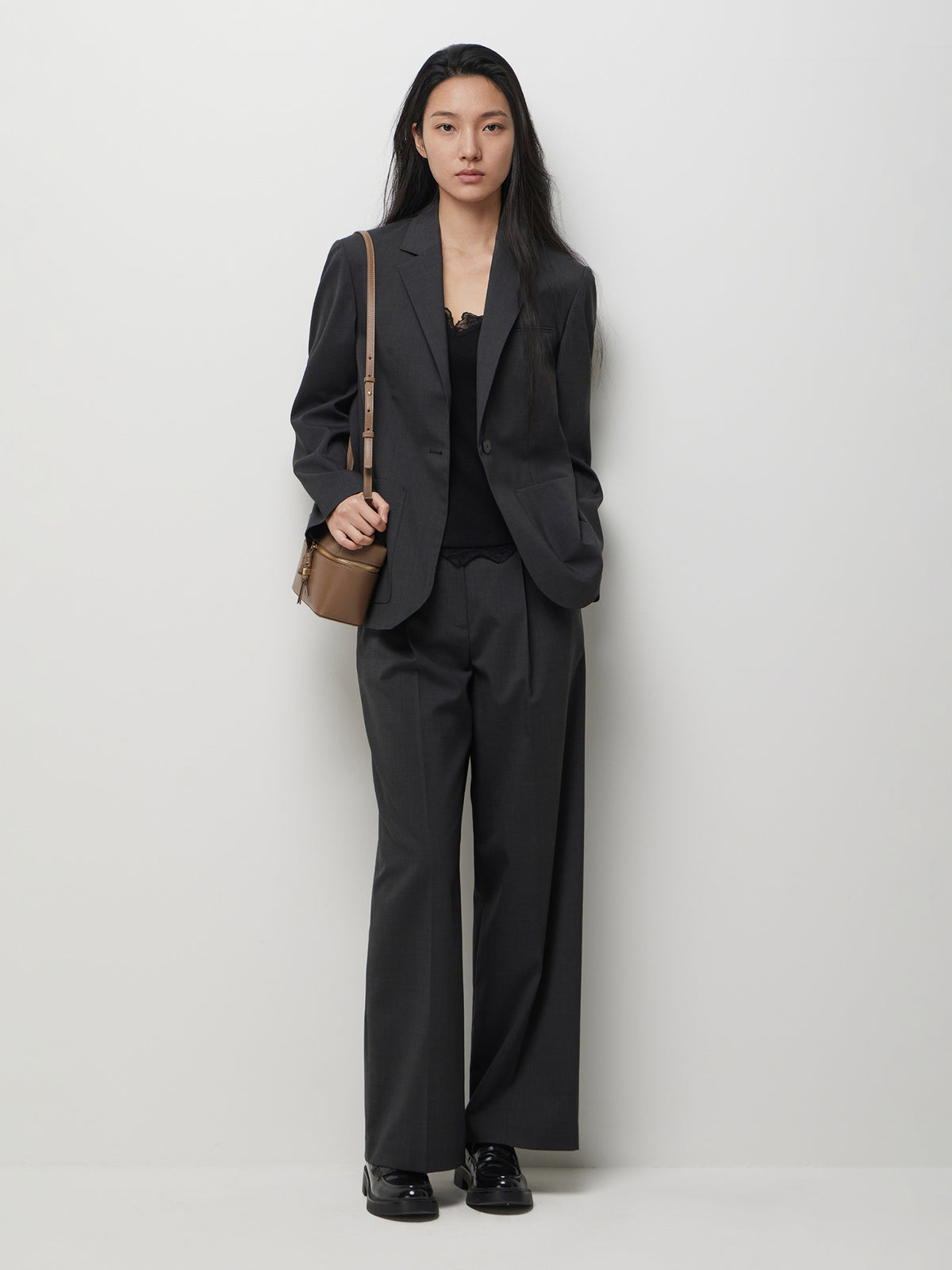 High-Waisted trousers