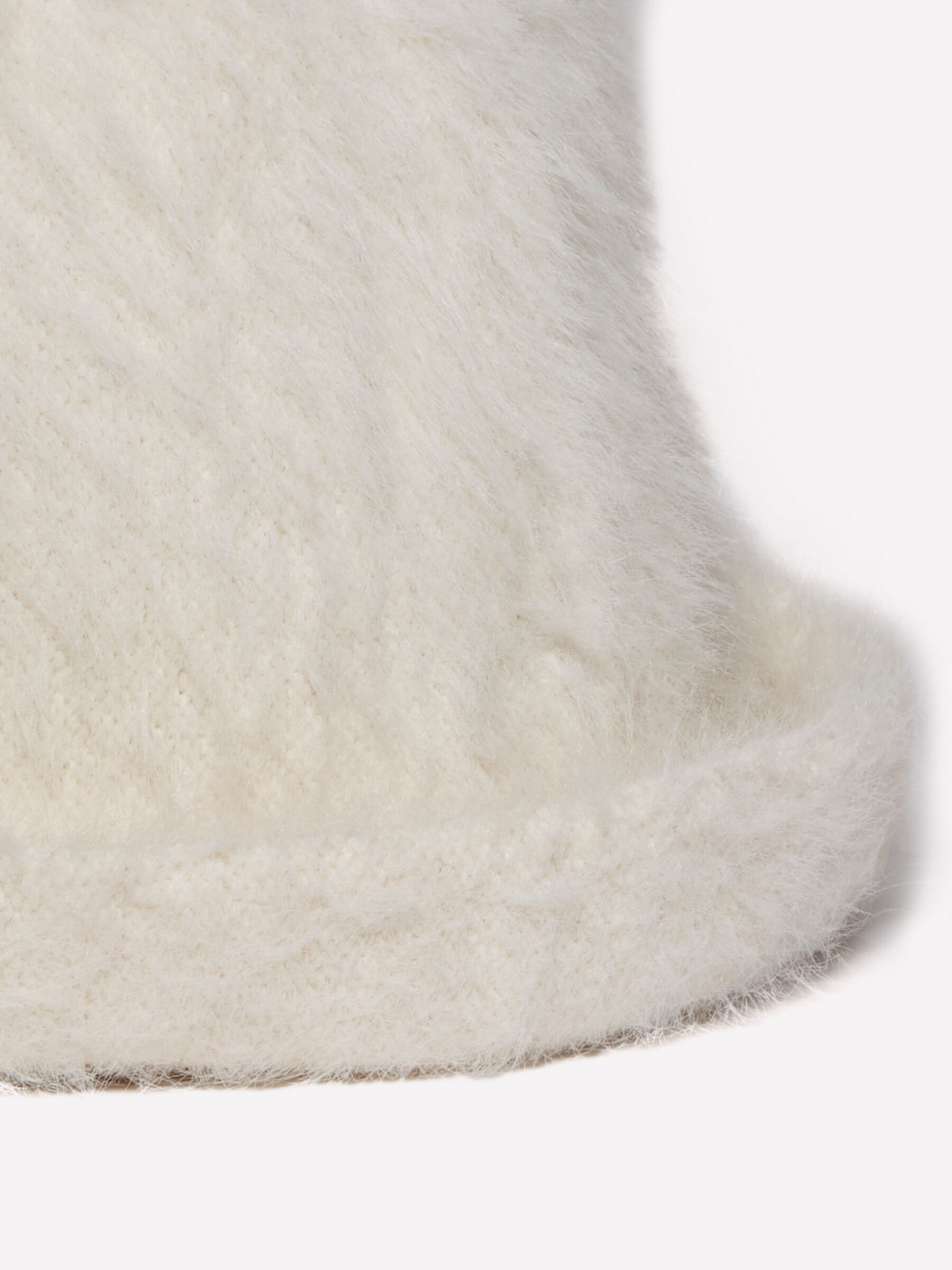 HAT Mulher image number null