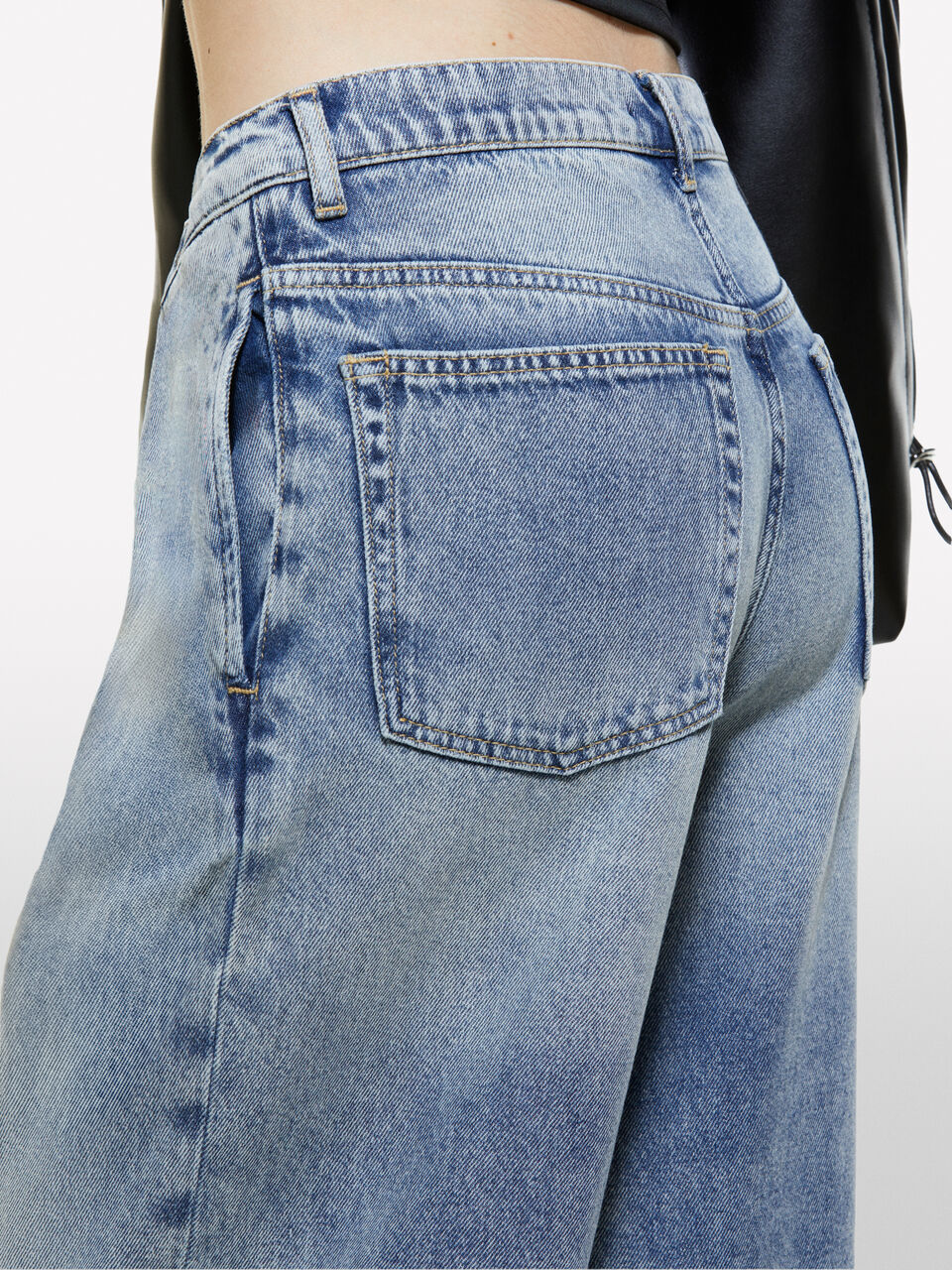 TROUSERS Mulher image number null