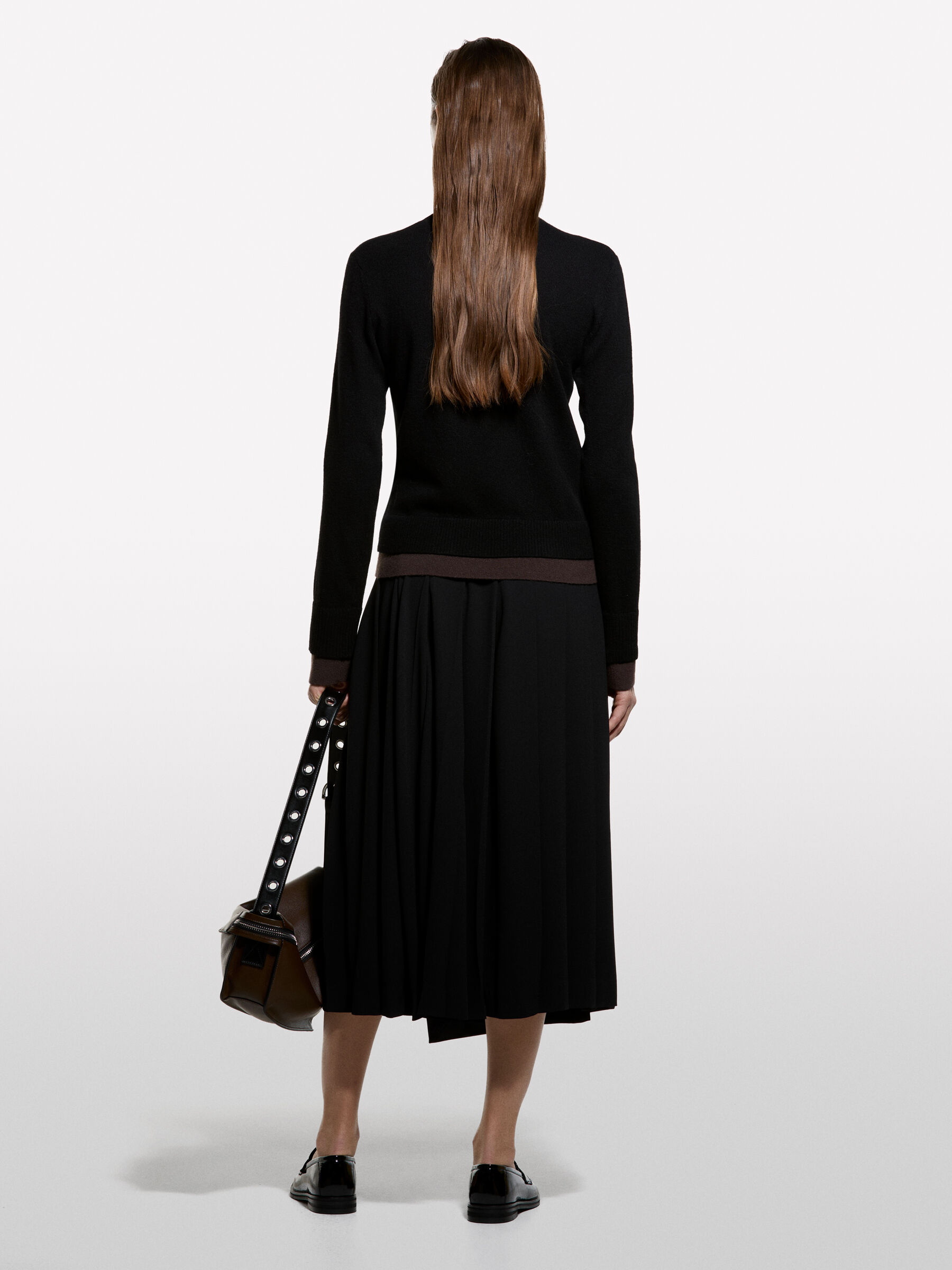 TURTLE NECK SWEATER Mulher image number null