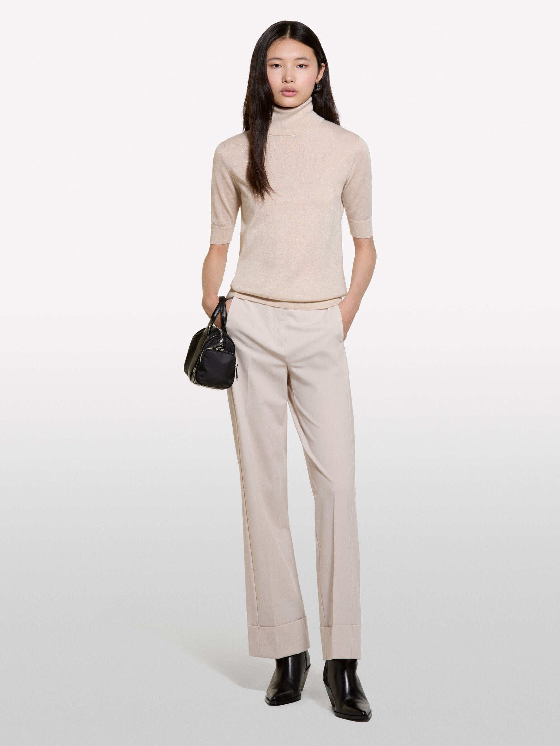 TURTLE NECK SWEATER Mulher image number null