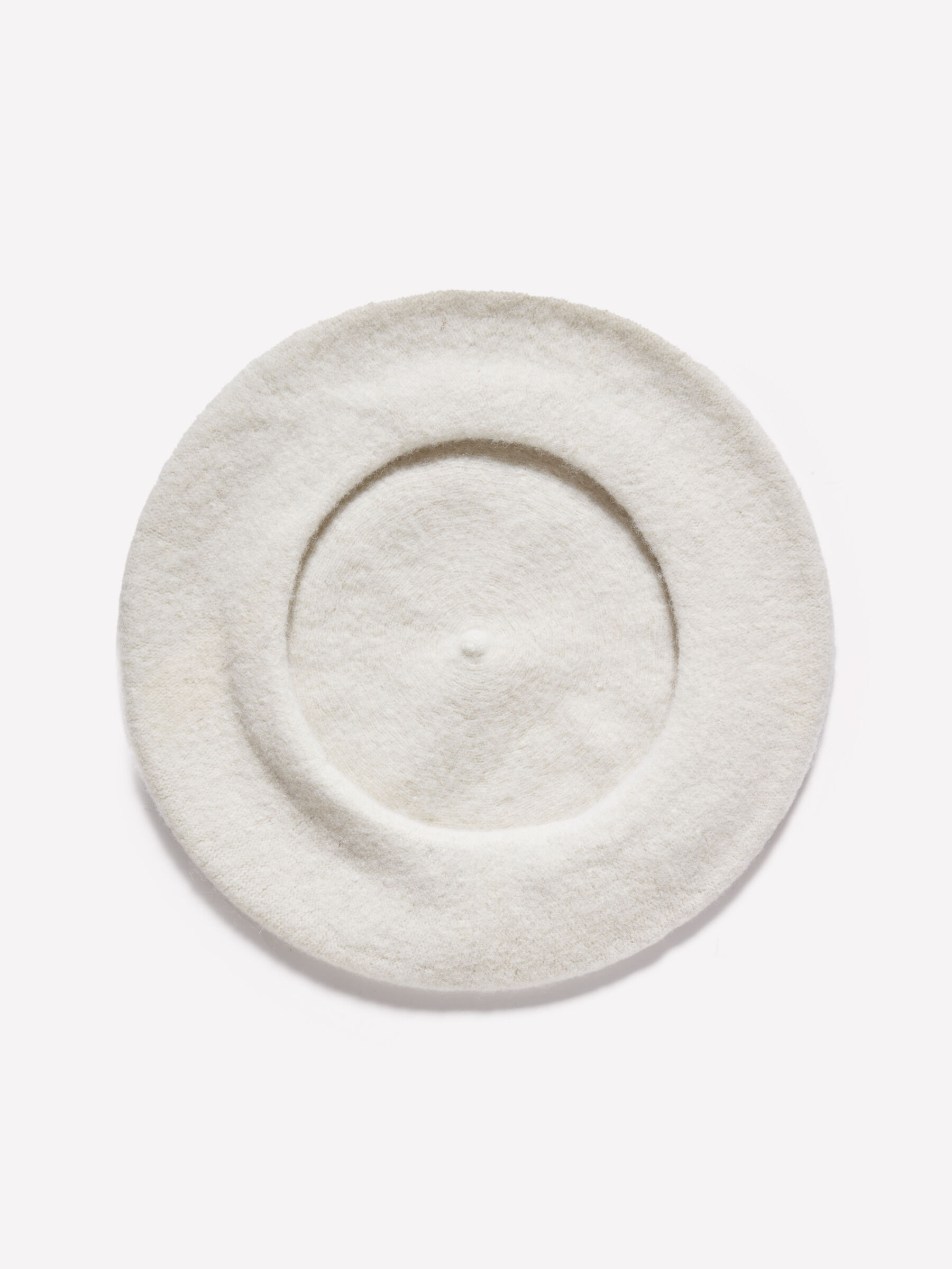 HAT Mulher image number null