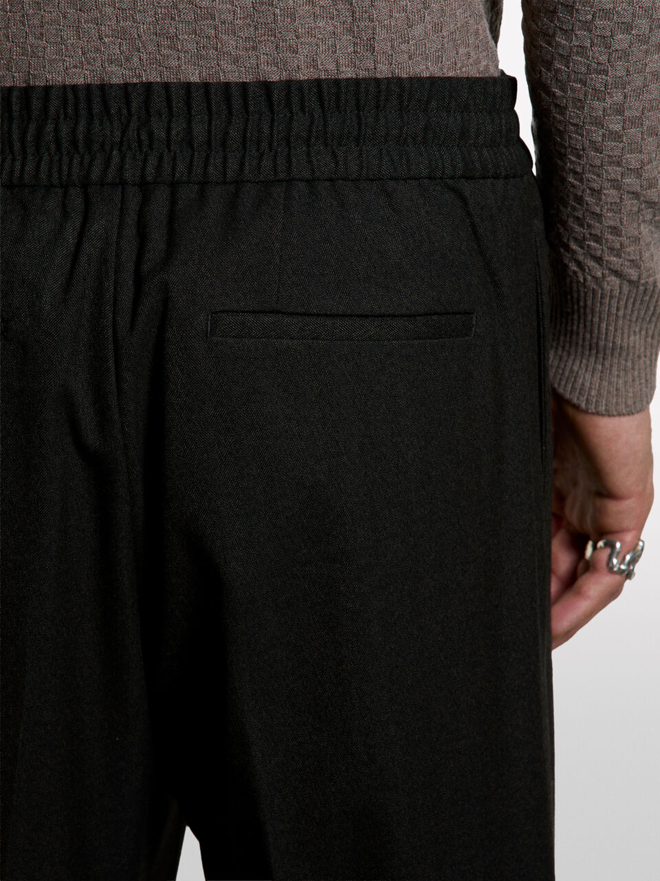 TROUSERS Homem image number null