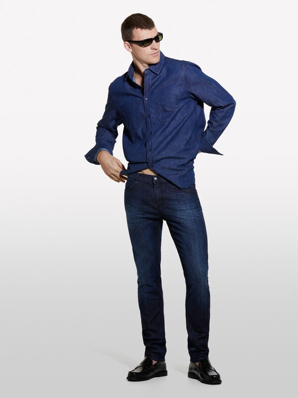 Camisa de jeans azul-escuro regular fit Camisa de jeans azul-escuro regular fit - camisas regular para homem | Sisley