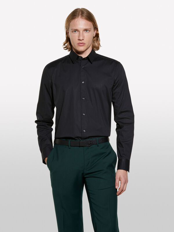 Camisa slim fit preta - camisas slim fit para homem | Sisley