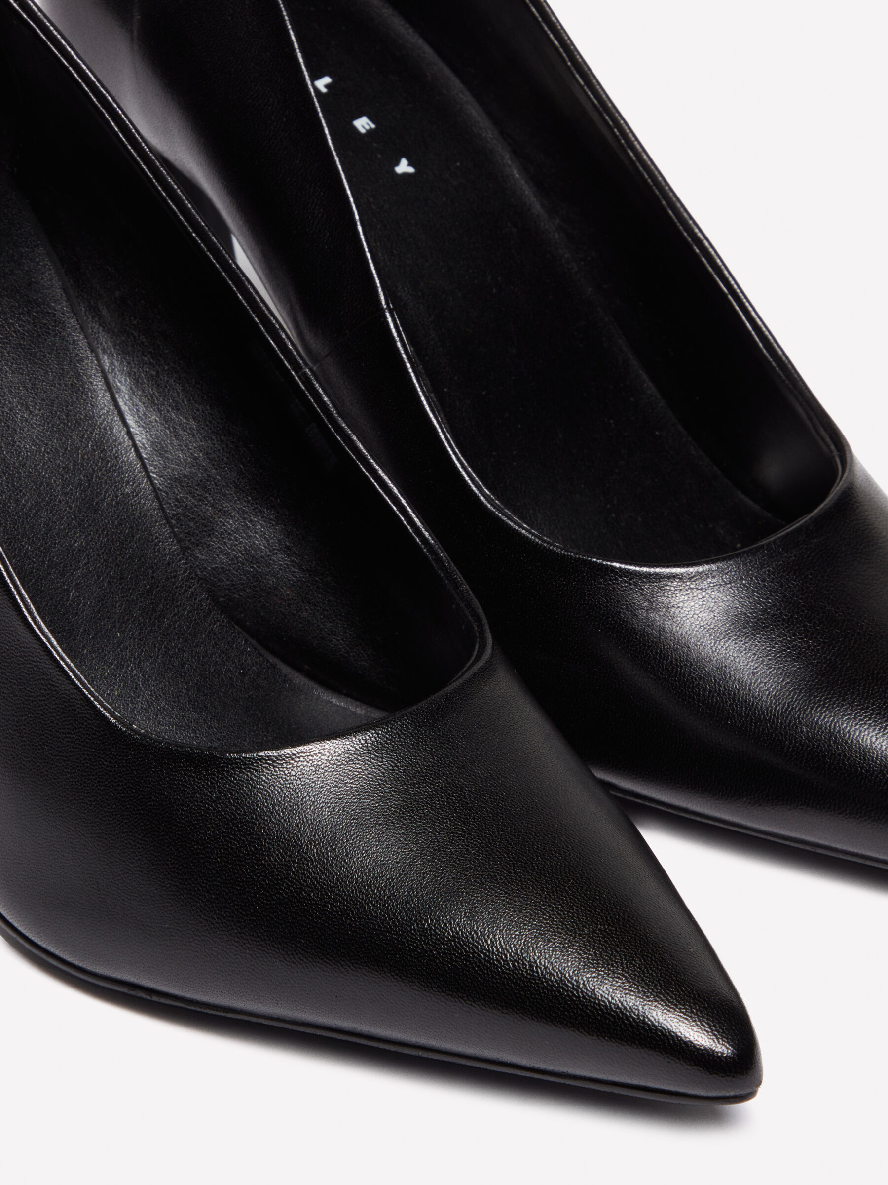 DECOLLETE Mulher image number null