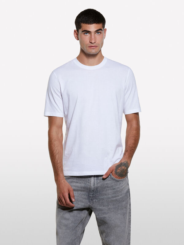T-shirt de manga curta regular fit branca - t-shirt de manga curta para homem | Sisley