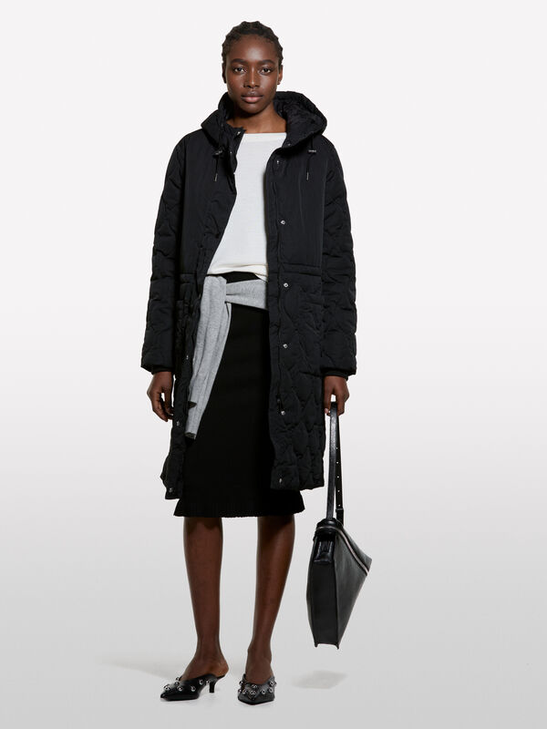 Camisola branco nata com decote à barco - camisolas decote à barco para mulher | Sisley