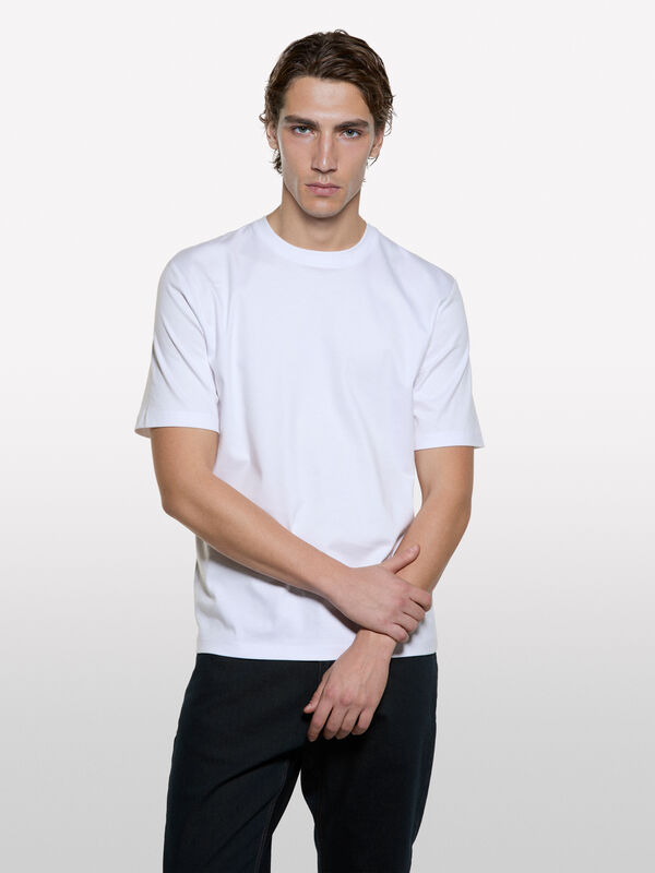 T-shirt with logo  - t-shirt de manga curta para homem | Sisley