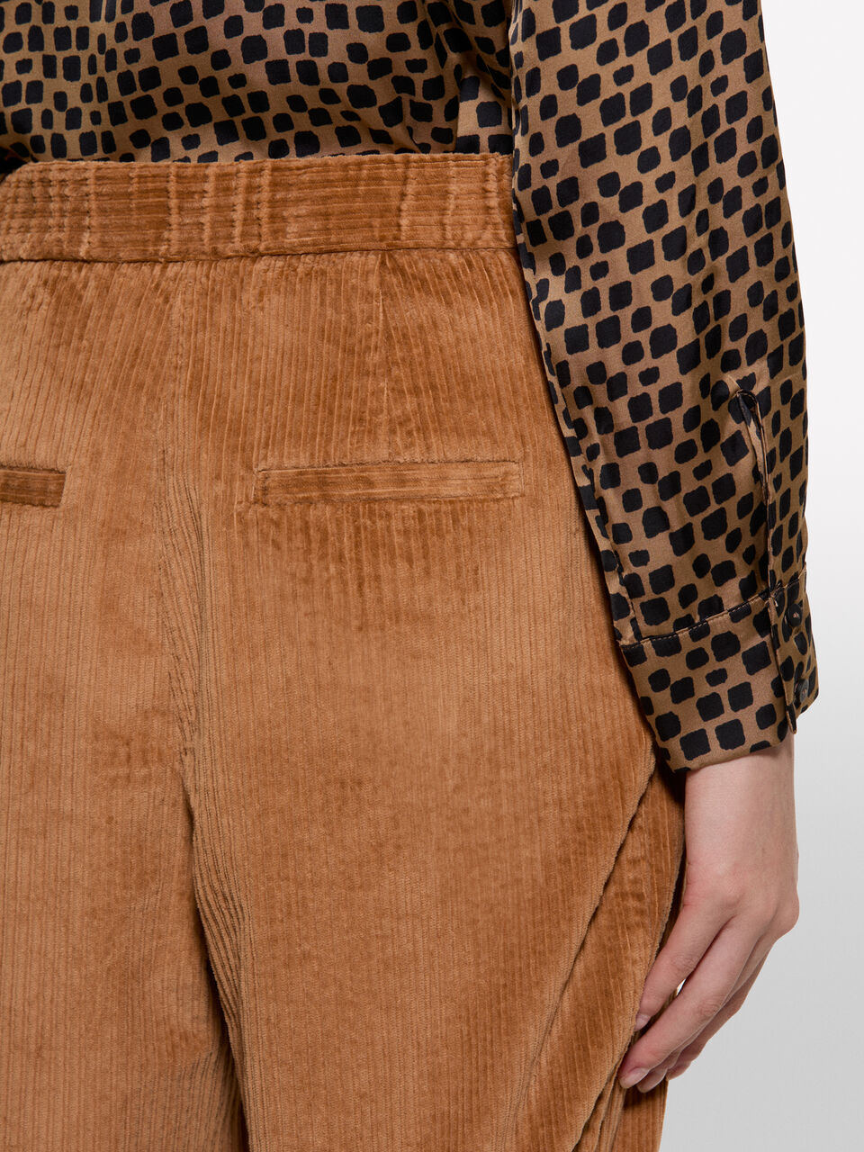 TROUSERS Mulher image number null