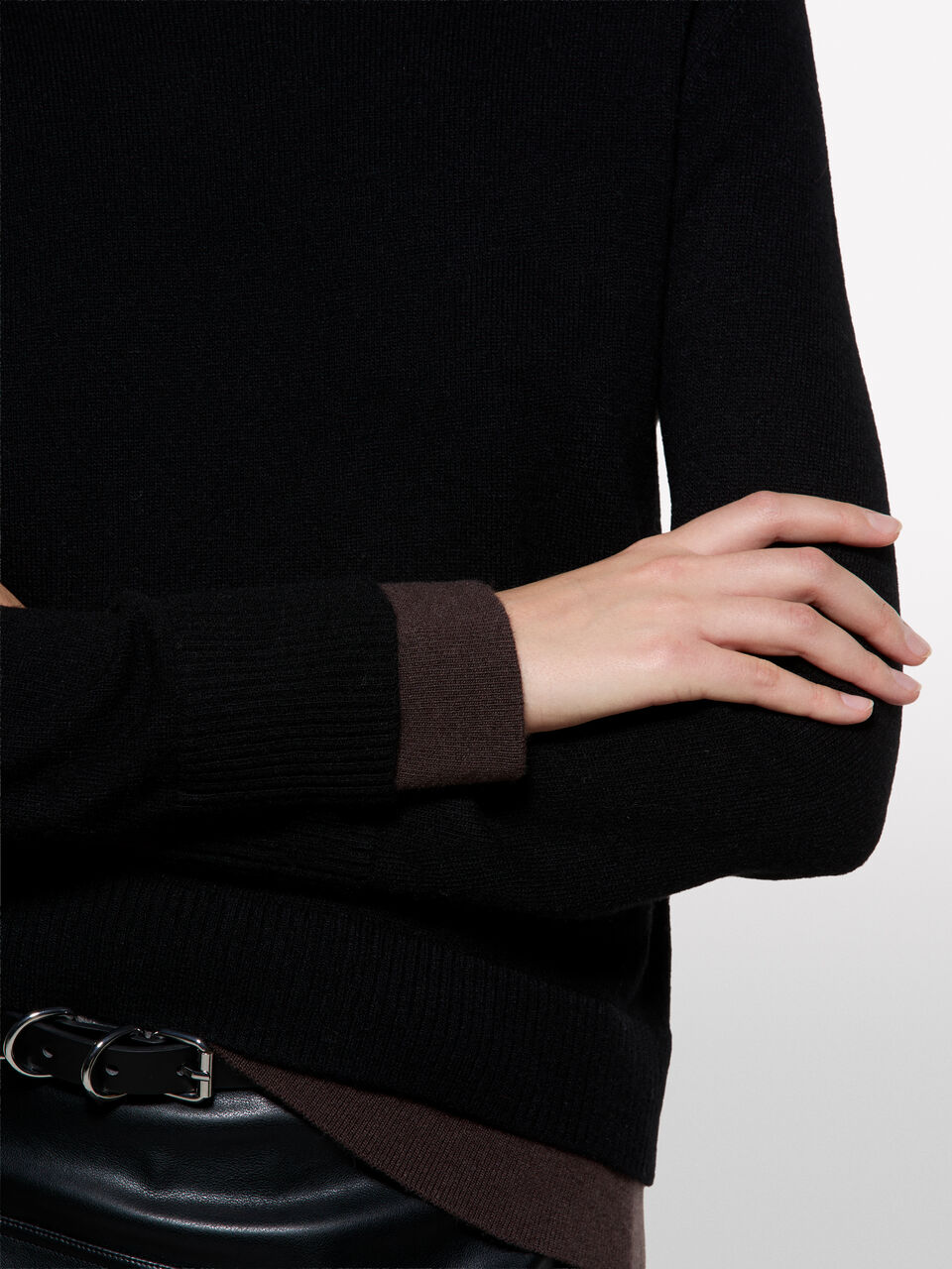 TURTLE NECK SWEATER Mulher image number null