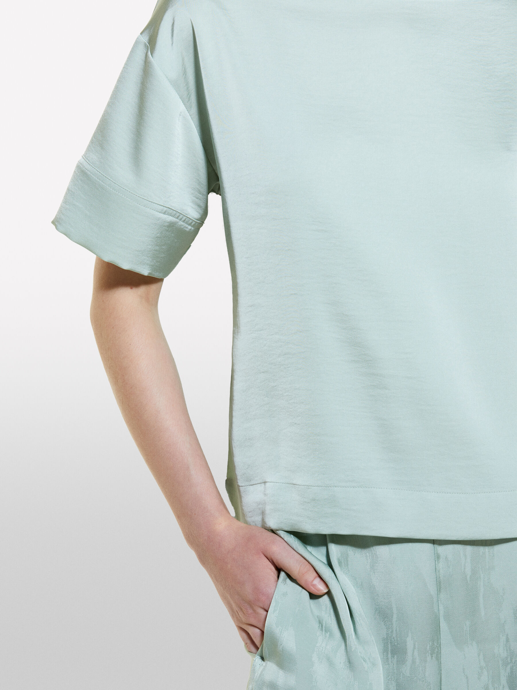 BLOUSE Mulher image number null