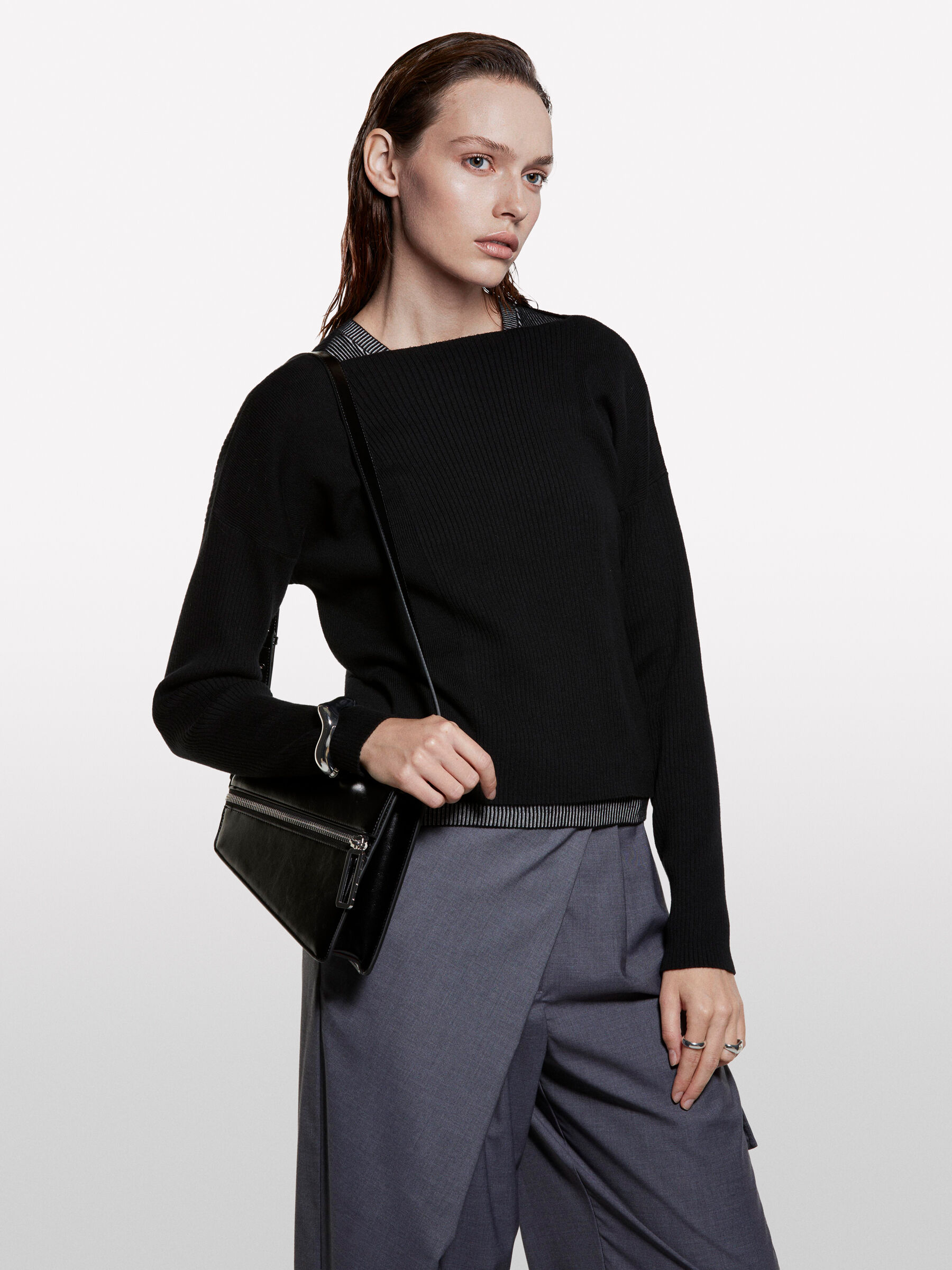 BOAT-NECK SWEAT.L/S Mulher image number null