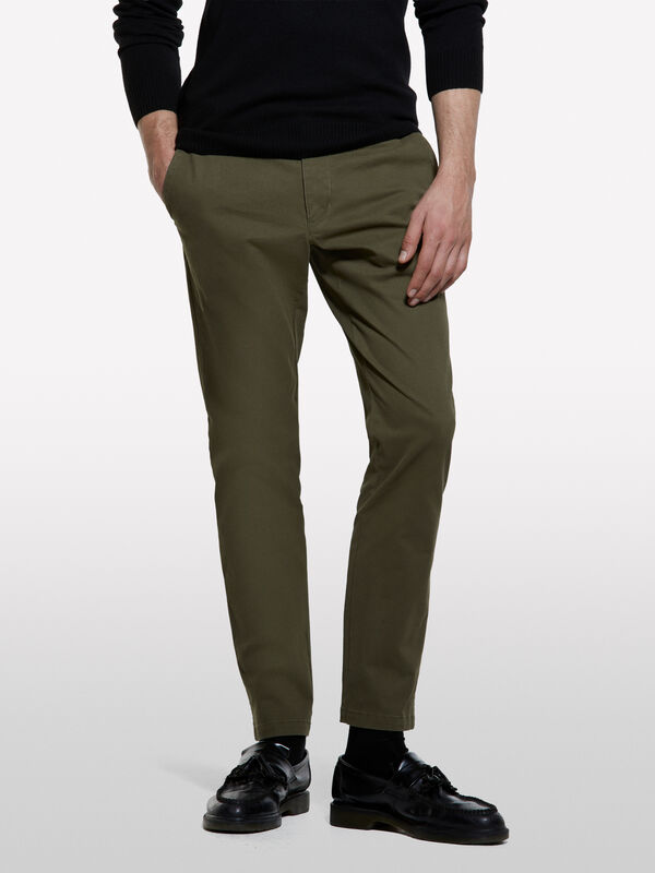 Calças chino verde-oliva - calças chinos para homem | Sisley