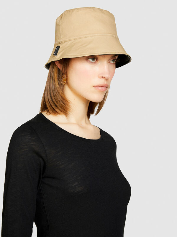 Chapéu estilo pescador reversível - chapéus para mulher | Sisley
