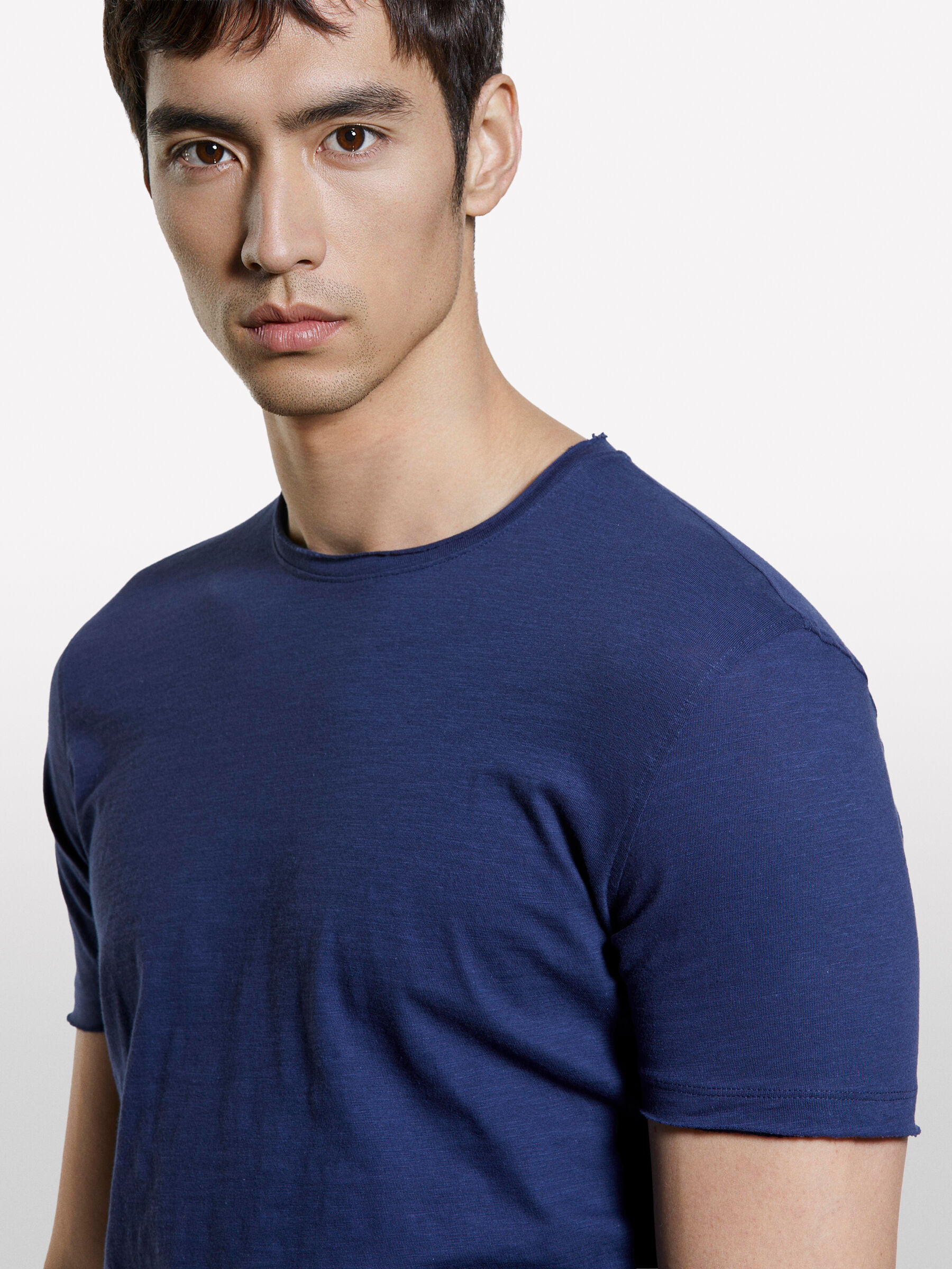 T-SHIRT Homem image number null