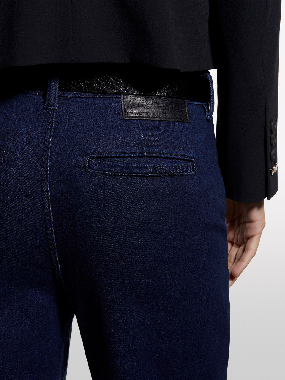 TROUSERS Mulher image number null