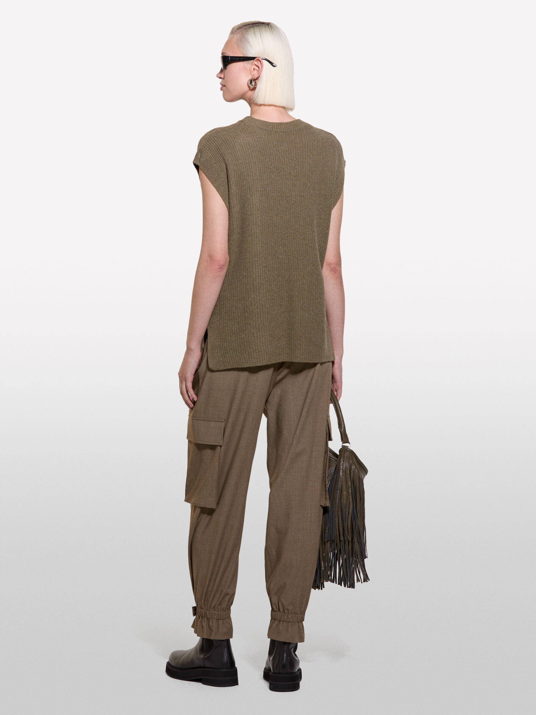 TURTLE NECK SWEATER Mulher image number null