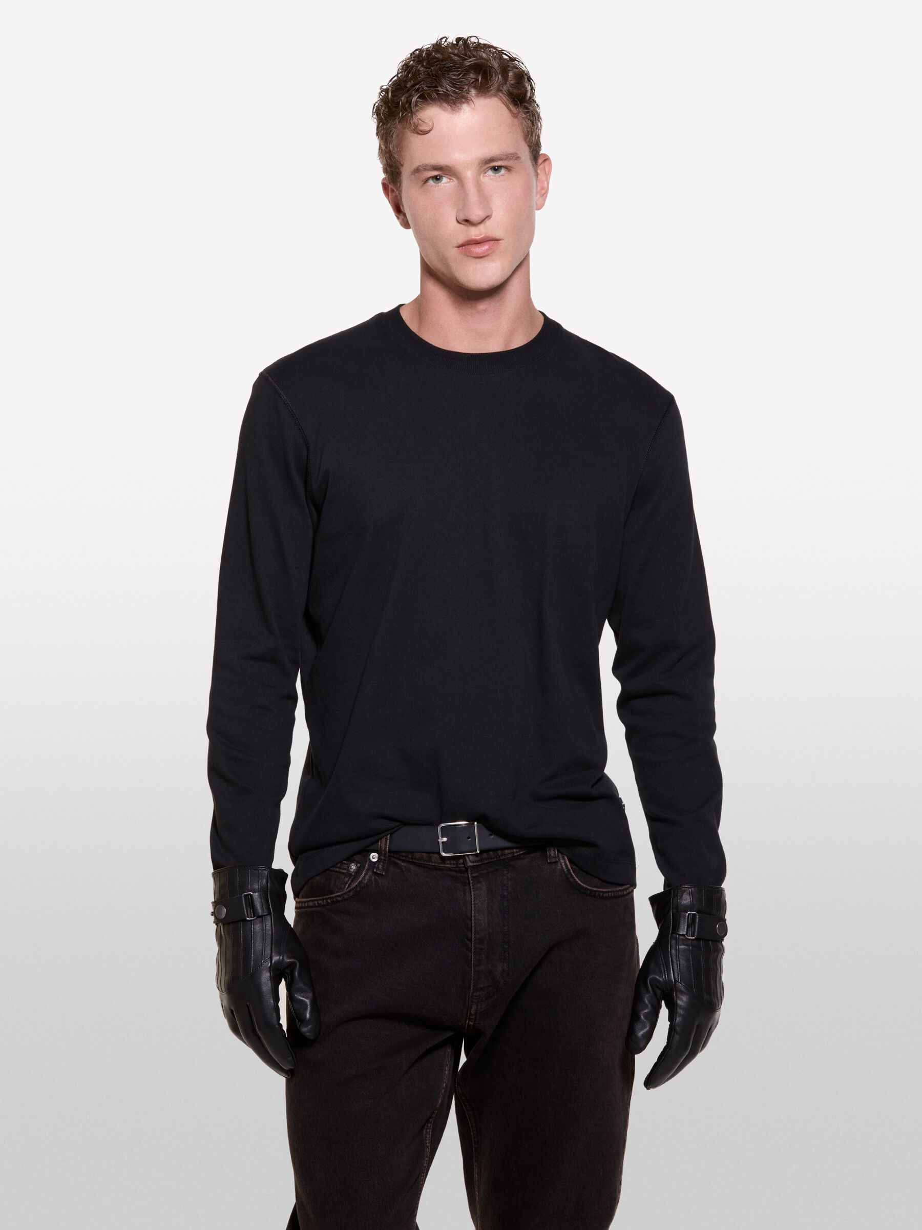 T-SHIRT L/S Homem image number null