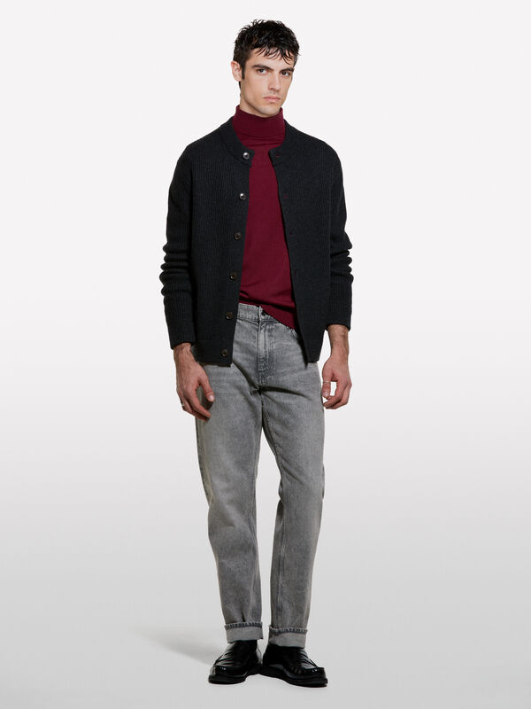 Camisola vermelho granada com gola alta - camisolas gola alta para homem | Sisley