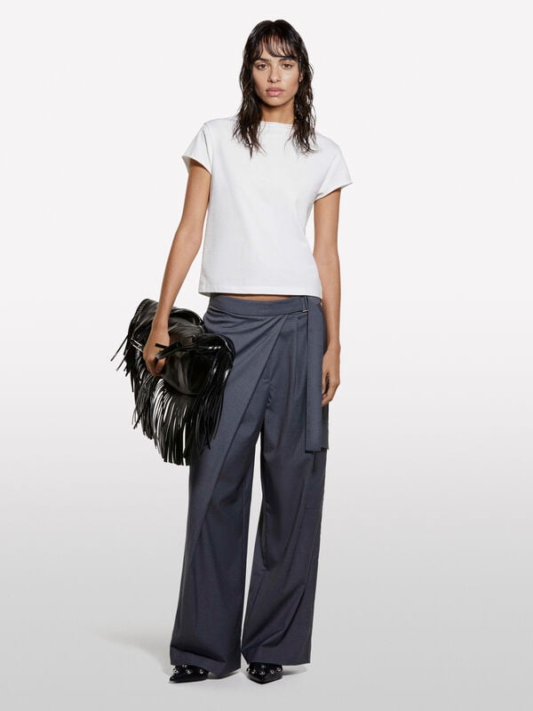 T-shirt branca com gola halter T-shirt branca com gola halter - t-shirt de manga curta para mulher | Sisley
