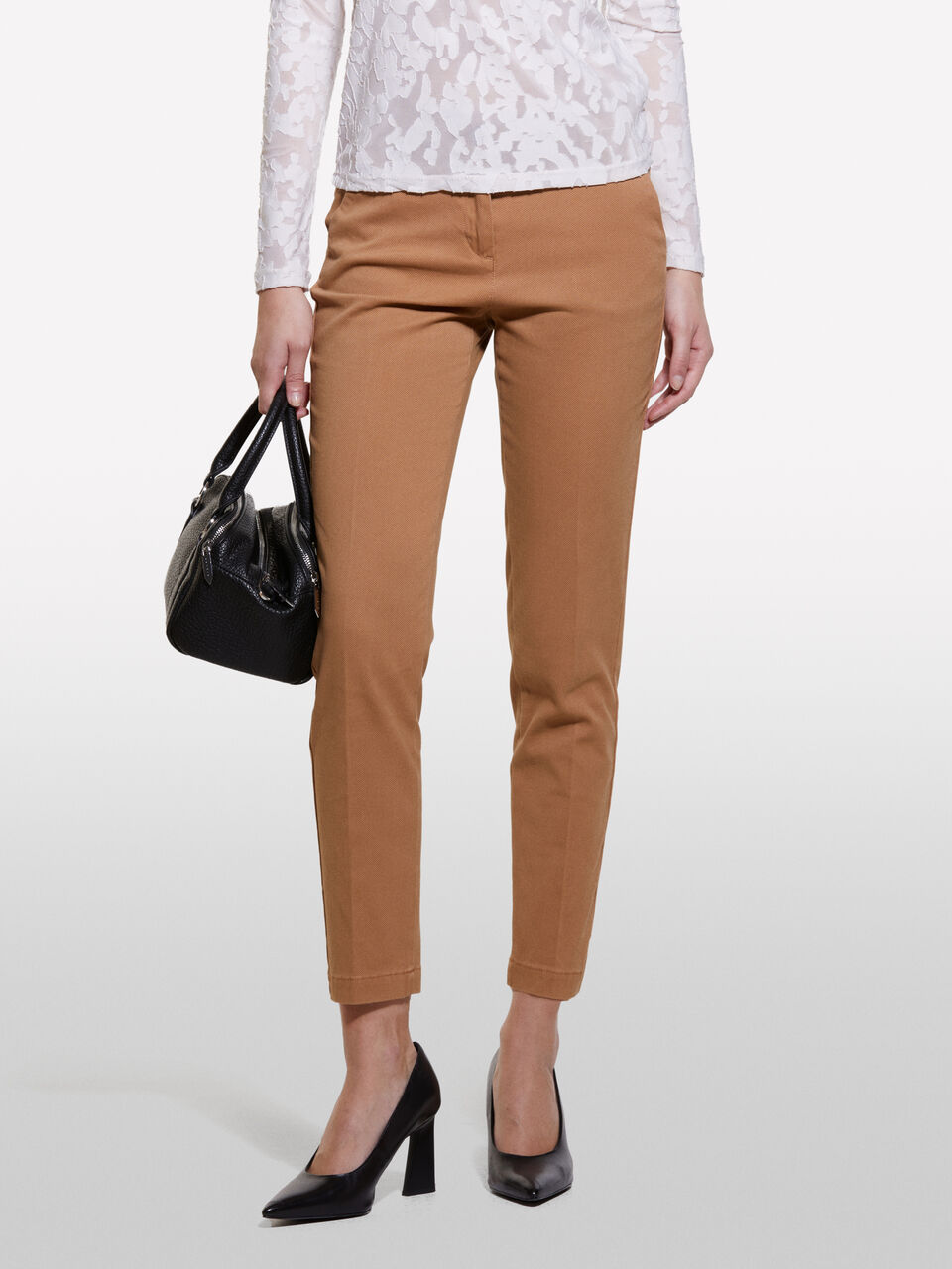 TROUSERS Mulher image number null