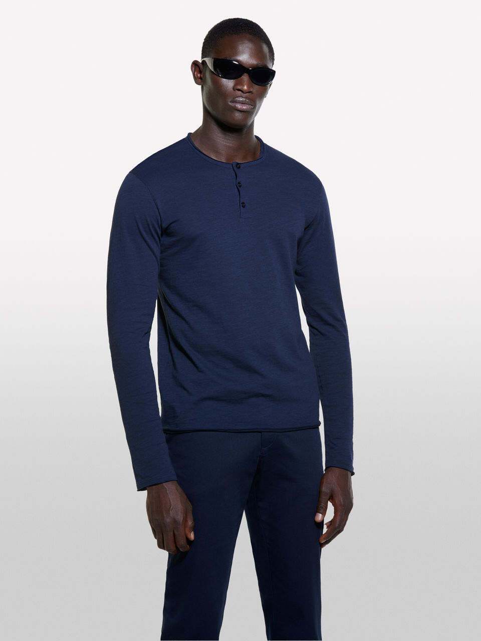 T-SHIRT L/S Homem image number null