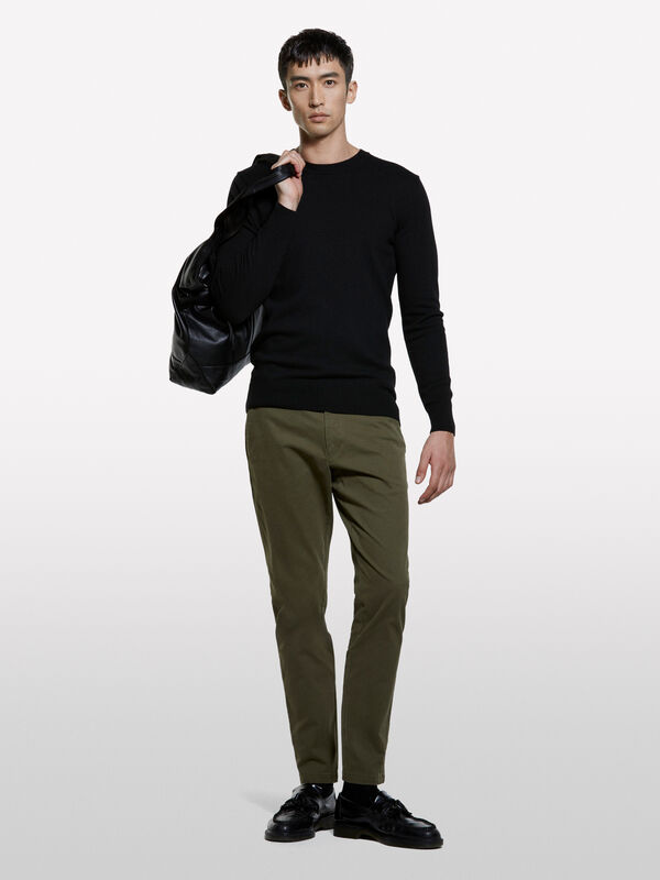 Calças chino verde-oliva - calças chinos para homem | Sisley