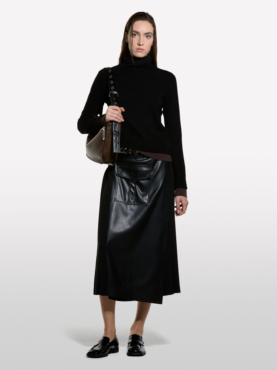 TURTLE NECK SWEATER Mulher image number null