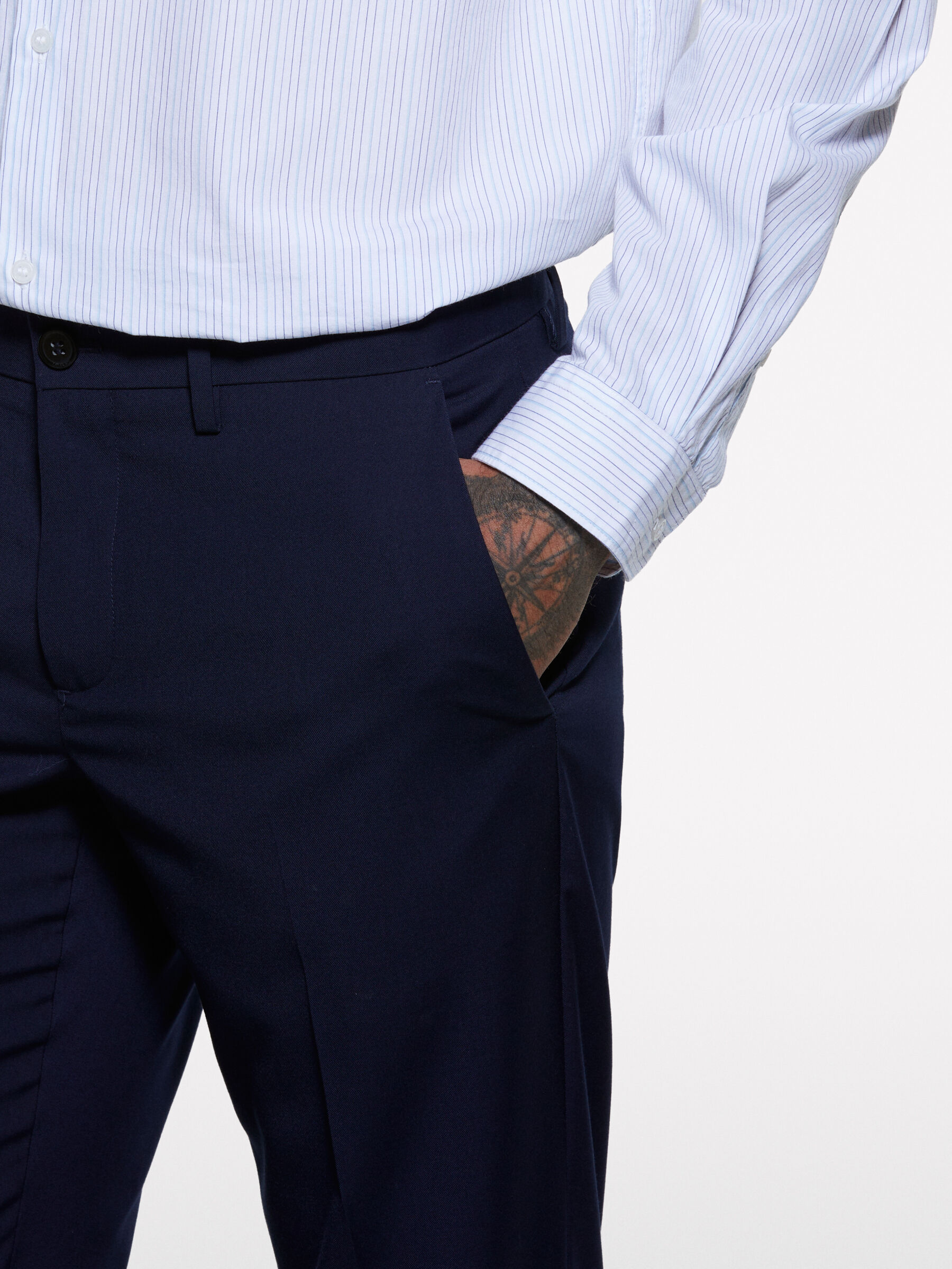 TROUSERS Homem image number null
