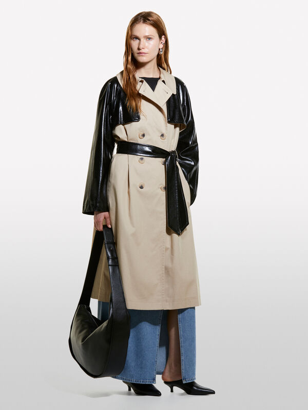 Trench com contraste - trenches e imperme&aacute;veis para mulher | Sisley