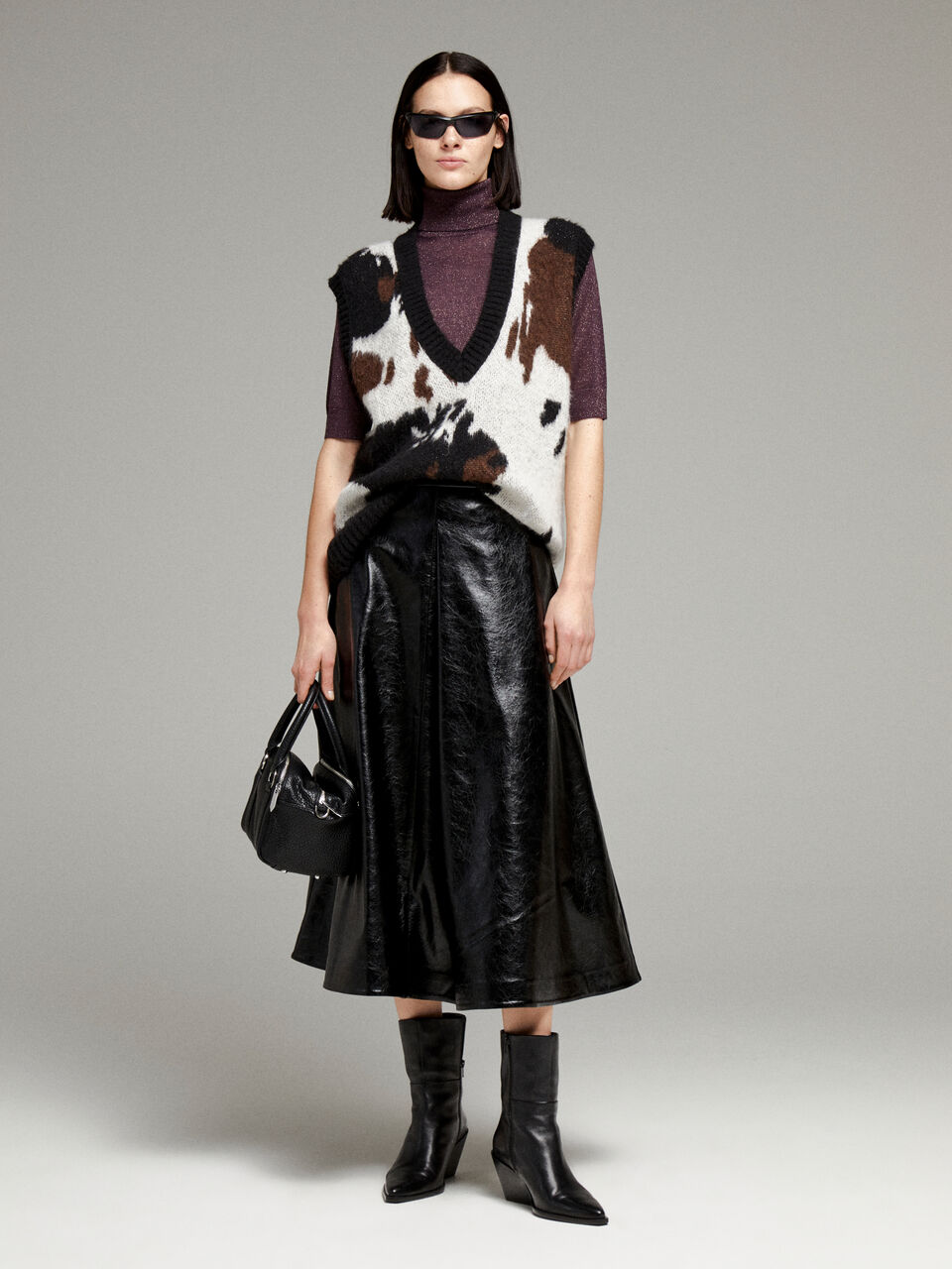 S/L V NECK SWEATER Mulher image number null