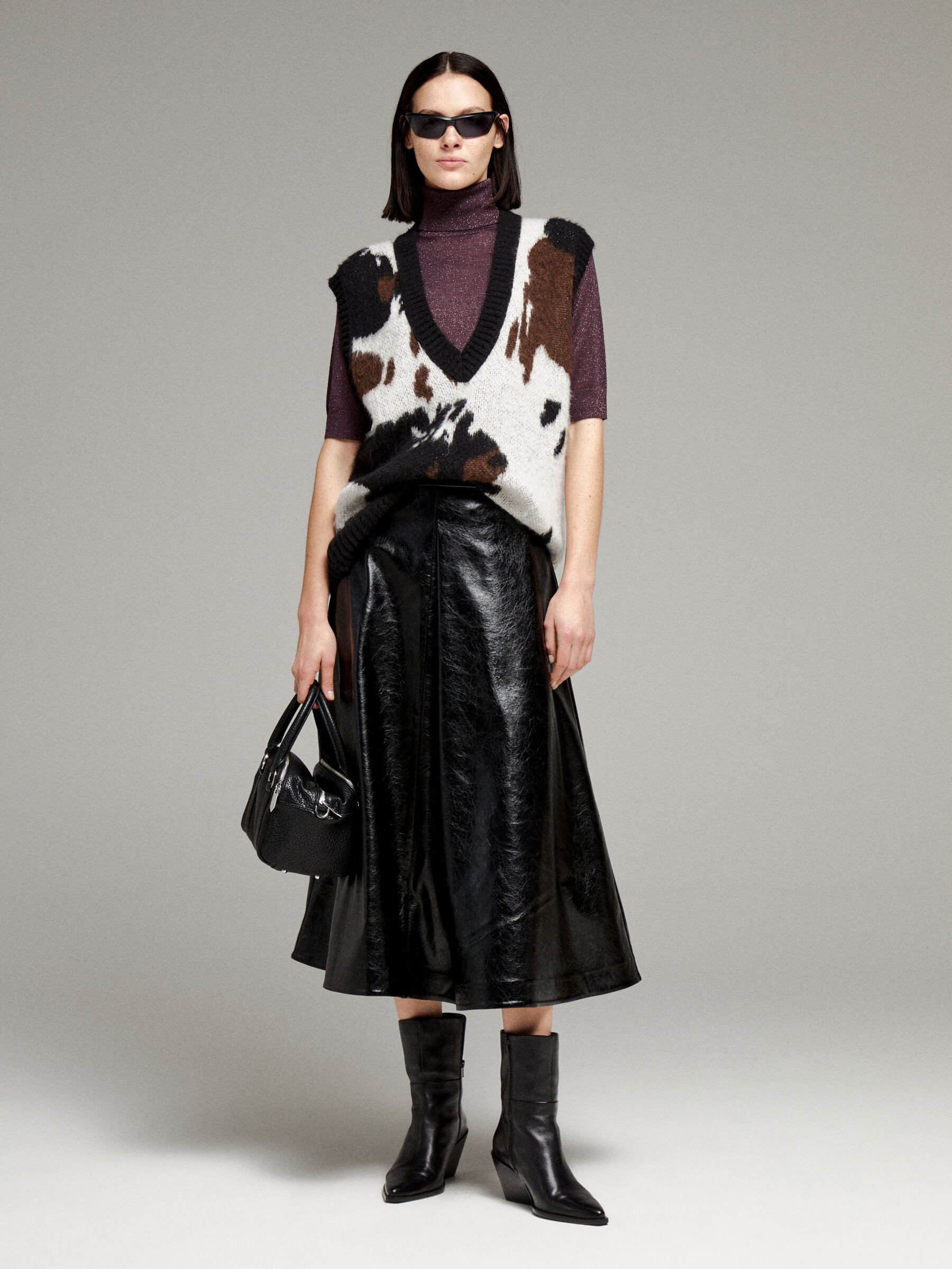 S/L V NECK SWEATER Mulher image number null