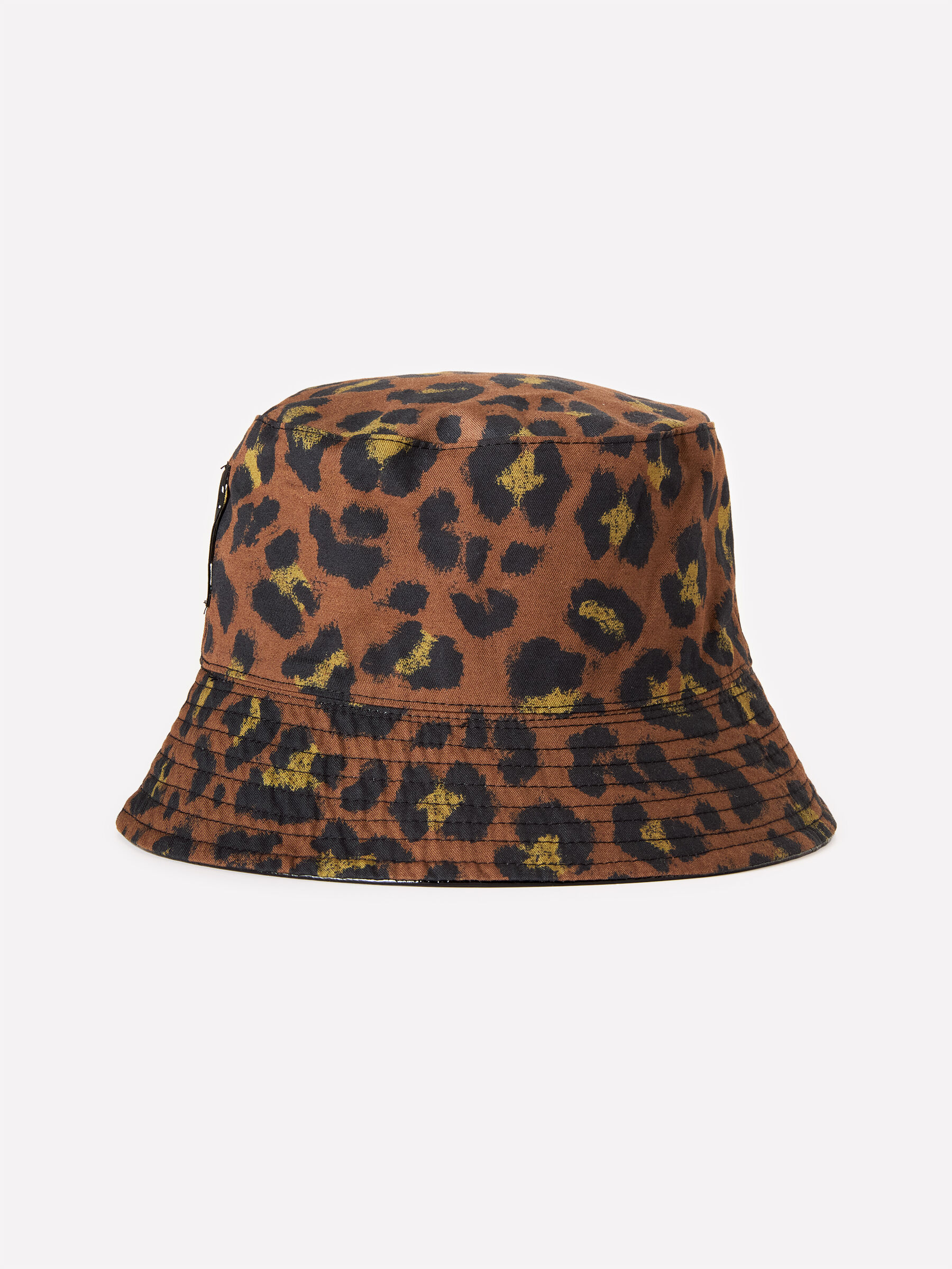 HAT Mulher image number null